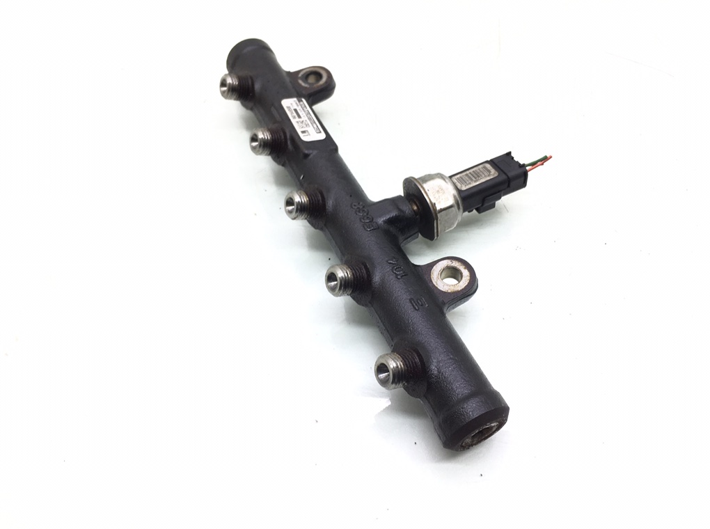 Топливная рампа бу для Citroen C4 Grand Picasso 2.0 HDi, 2008 г. Топливная рампа бу для Citroen C4 Grand Picasso 2.0 HDi, 2008 г.