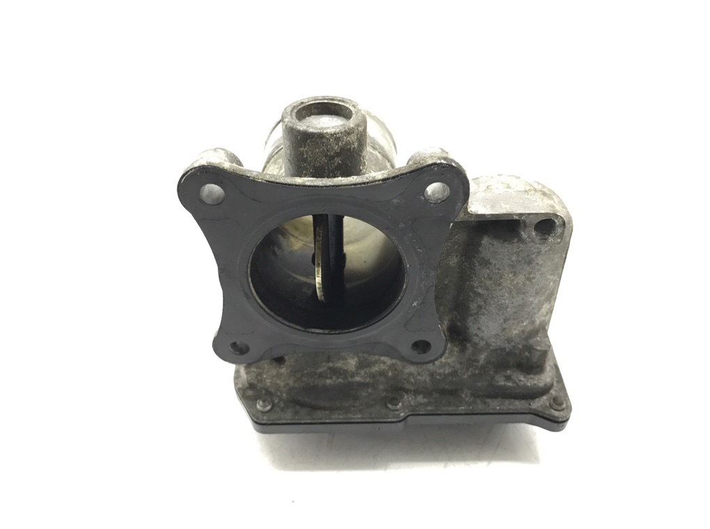 Заслонка дроссельная бу для Toyota Yaris 1.4 TD, 2010 г. Заслонка дроссельная бу для Toyota Yaris 1.4 TD, 2010 г.