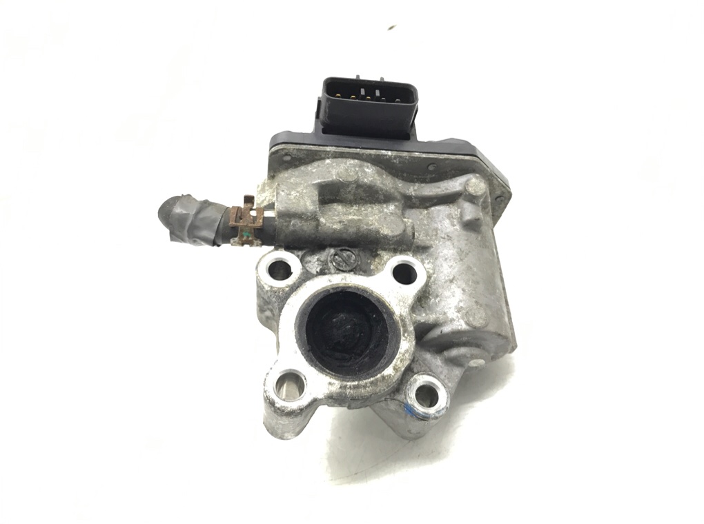 Заслонка дроссельная бу для Toyota Yaris 1.4 TD, 2010 г. Заслонка дроссельная бу для Toyota Yaris 1.4 TD, 2010 г.