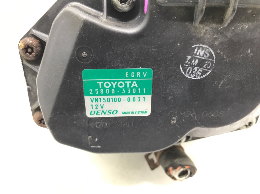 Заслонка дроссельная бу для Toyota Yaris 1.4 TD, 2010 г. Заслонка дроссельная бу для Toyota Yaris 1.4 TD, 2010 г.