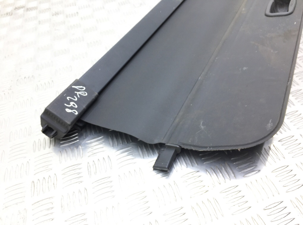 Шторка багажника бу для Ford Kuga 2 2.0 TDCi, 2013 г. Шторка багажника бу для Ford Kuga 2 2.0 TDCi, 2013 г.