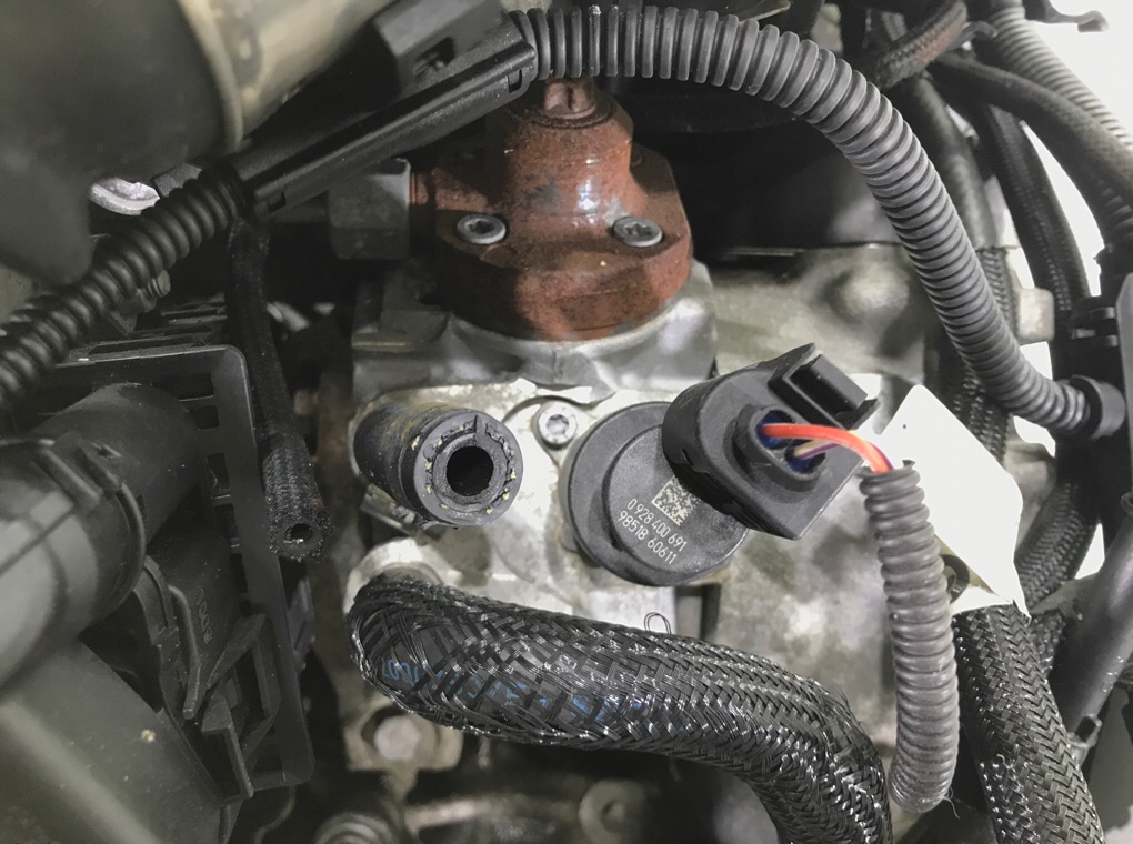 Двигатель (ДВС)  бу для BMW 3 E90/E91/E92/E93 2.0 TD,  2009 г.