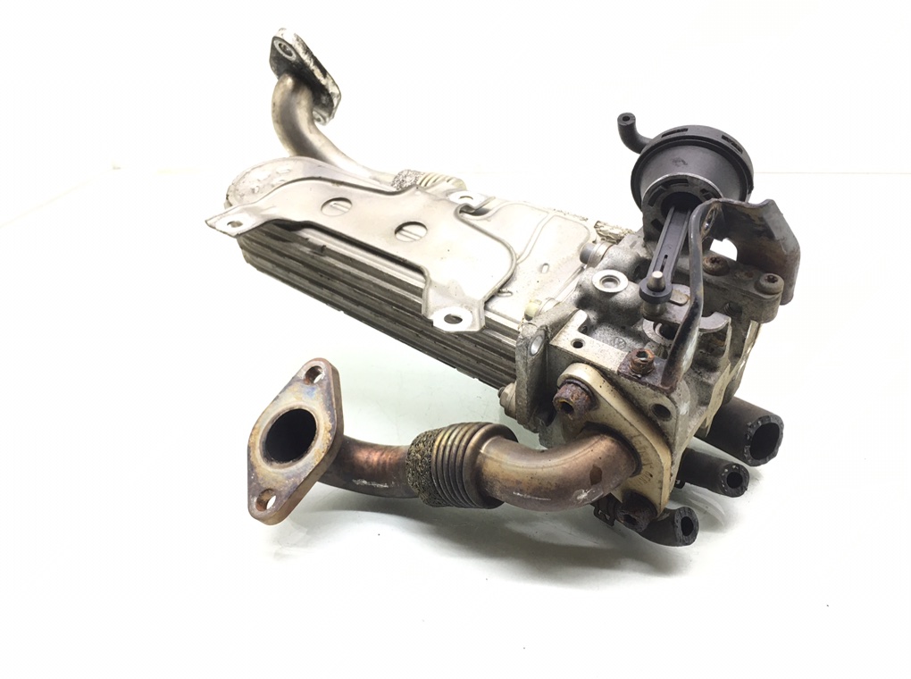 Радиатор EGR бу для Volkswagen Golf Plus 5 1.9 TDi, 2006 г. Радиатор EGR бу для Volkswagen Golf Plus 5 1.9 TDi, 2006 г.