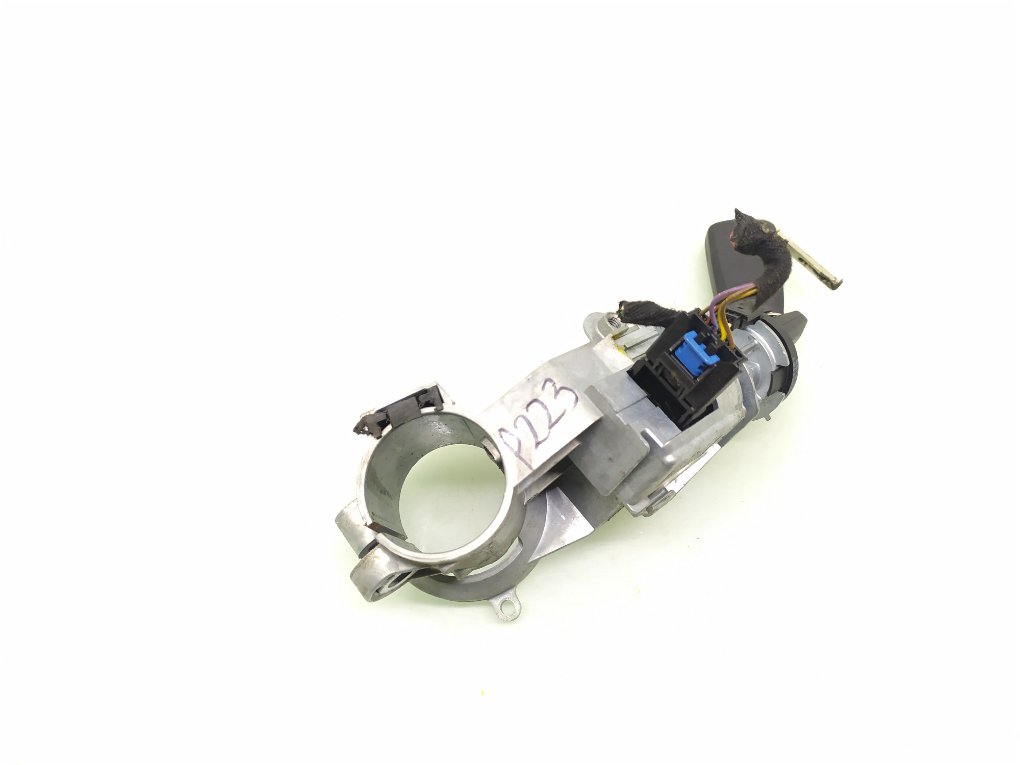 Замок зажигания бу для Opel Corsa D 1.0 i, 2011 г. Замок зажигания бу для Opel Corsa D 1.0 i, г.