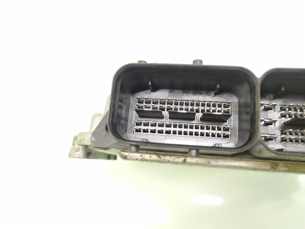 Блок управления двигателем бу для Kia Sportage 3 1.7 CRDi, 2011 г. Блок управления двигателем бу для Kia Sportage 3 1.7 CRDi, 2011 г.