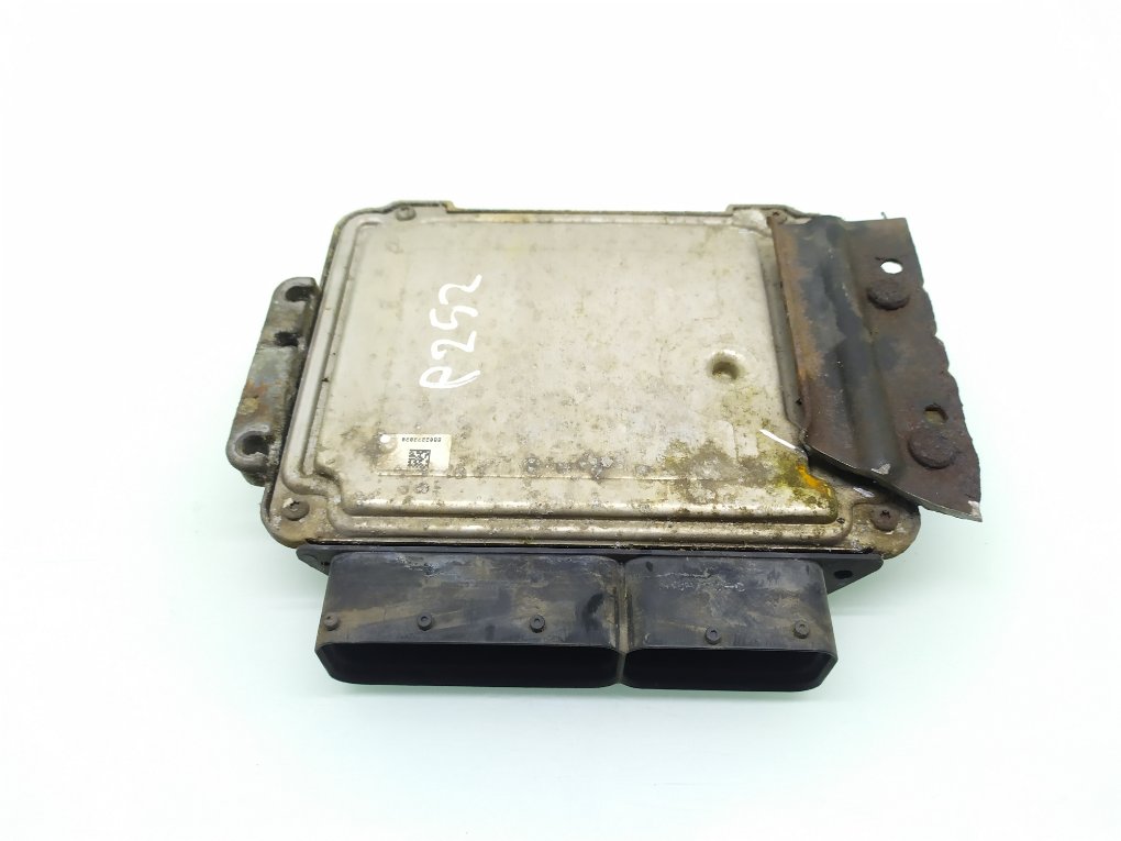 Блок управления двигателем бу для Opel Astra H 1.9 CDTi,  2008 г.