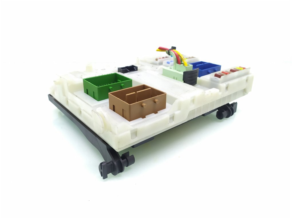 Блок предохранителей бу для Ford Mondeo 4 2.0 TDCi,  2012 г.