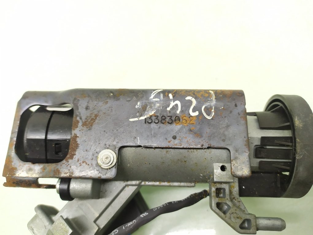 Замок зажигания бу для Opel Zafira C 2.0 CDTi, 2013 г. Замок зажигания бу для Opel Zafira C 2.0 CDTi, г.