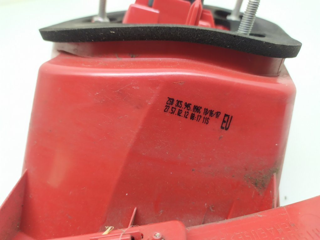 Фонарь задний правый бу для Volkswagen Passat B6 2.0 TDi, 2007 г. Фонарь задний правый бу для Volkswagen Passat B6 2.0 TDi, 2007 г.