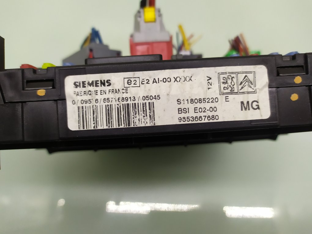 Блок комфорта бу для Peugeot 206 1 1.4 i,  2005 г.