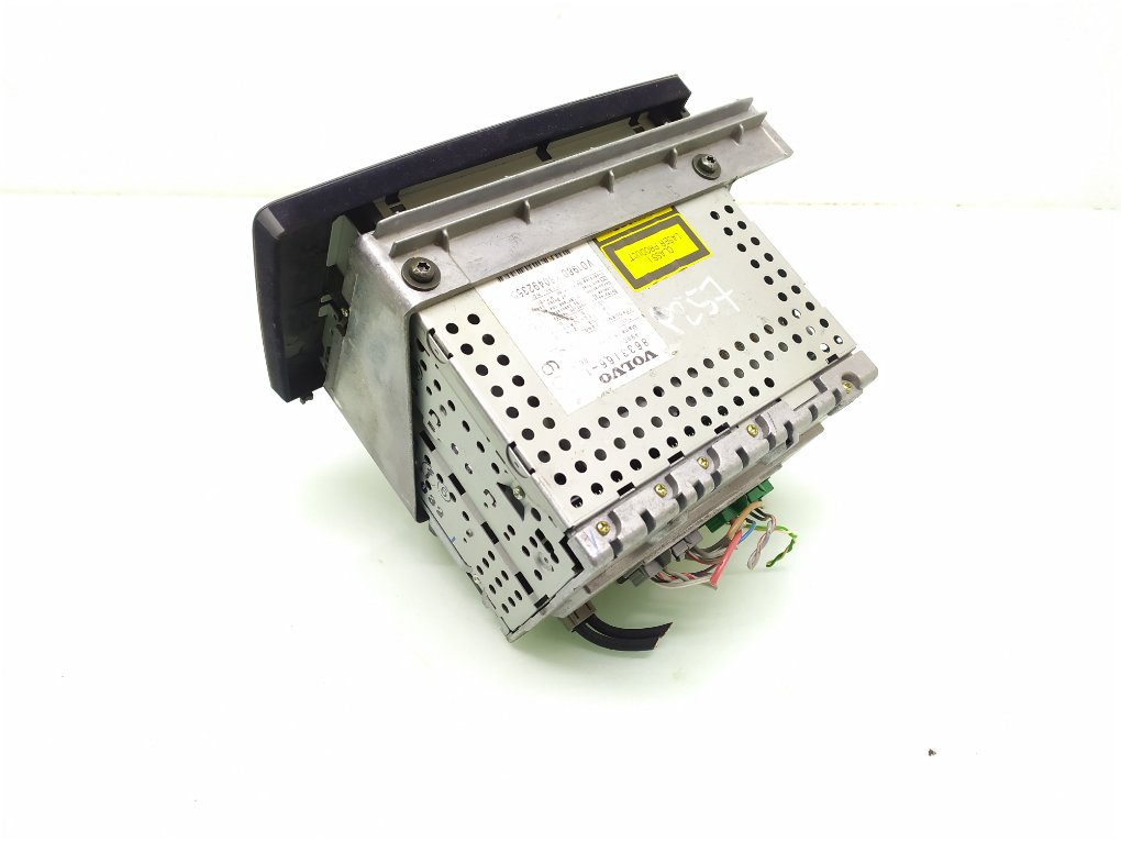 Магнитола бу для Volvo V70 2 2.4 i,  2000 г.