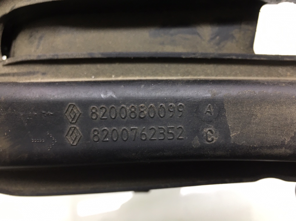 Коллектор впускной бу для Renault Twingo  1.2 i,  2008 г.