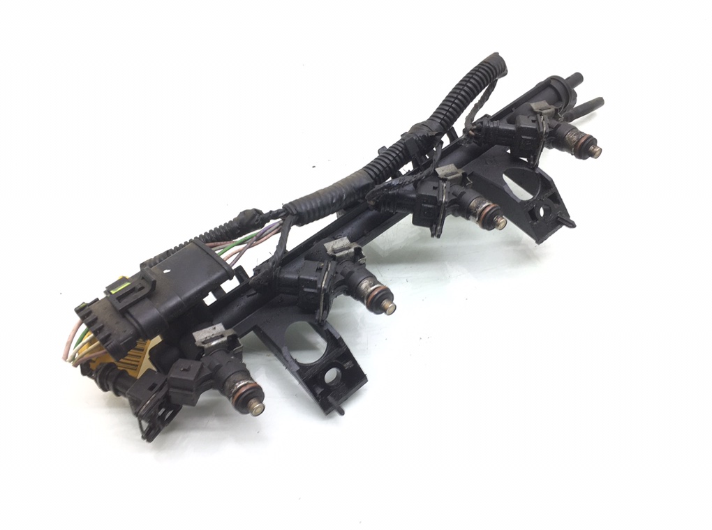 Топливная рампа бу для Renault Twingo  1.2 i,  2008 г.