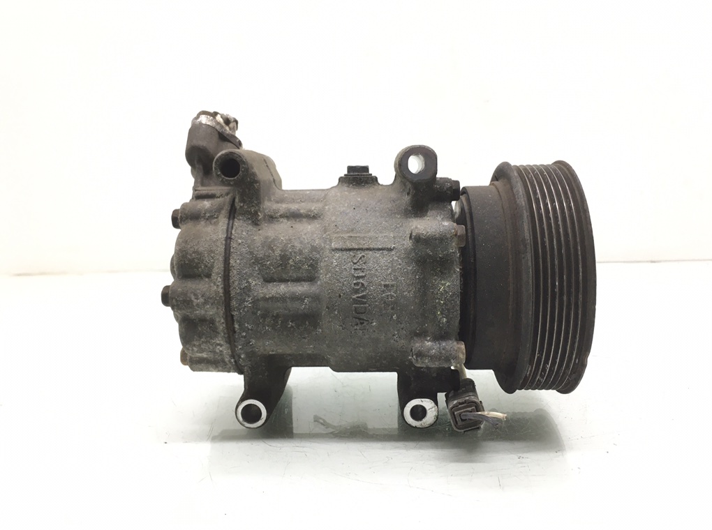 Компрессор кондиционера бу для Renault Twingo 1.2 i, 2008 г. Компрессор кондиционера бу для Renault Twingo 1.2 i, 2008 г.