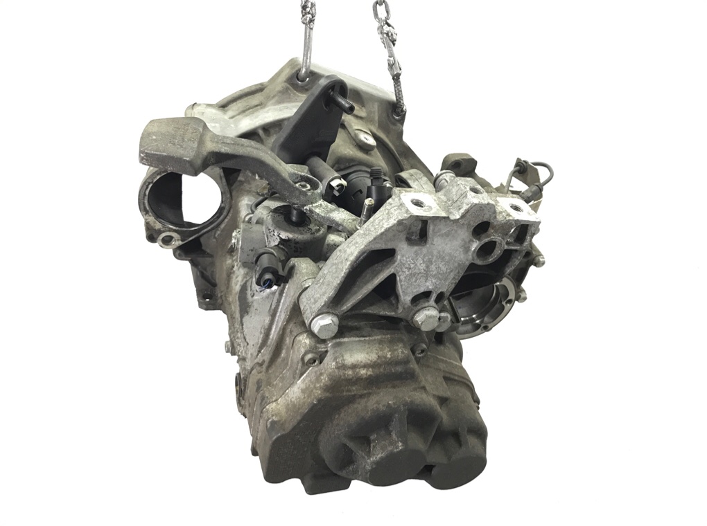 КПП механическая (МКПП) бу для Audi A3 8P 1.8 TSI, 2011 г. КПП механическая (МКПП) бу для Audi A3 8P 1.8 TSI, г.