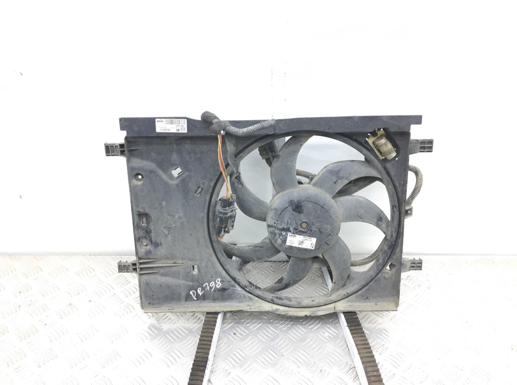 Вентилятор радиатора бу для Opel Corsa D 1.2 i,  2012 г.