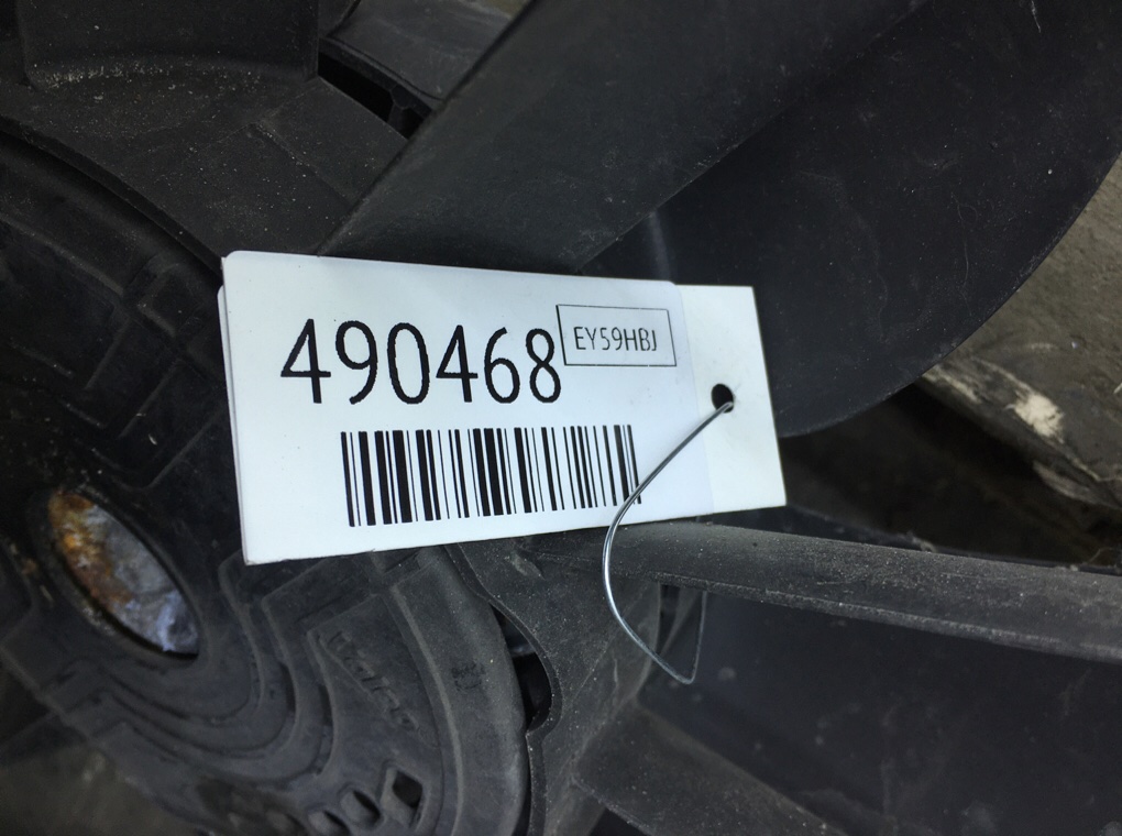 Вентилятор радиатора бу для Peugeot 308 T7 1.4 i,  2009 г.