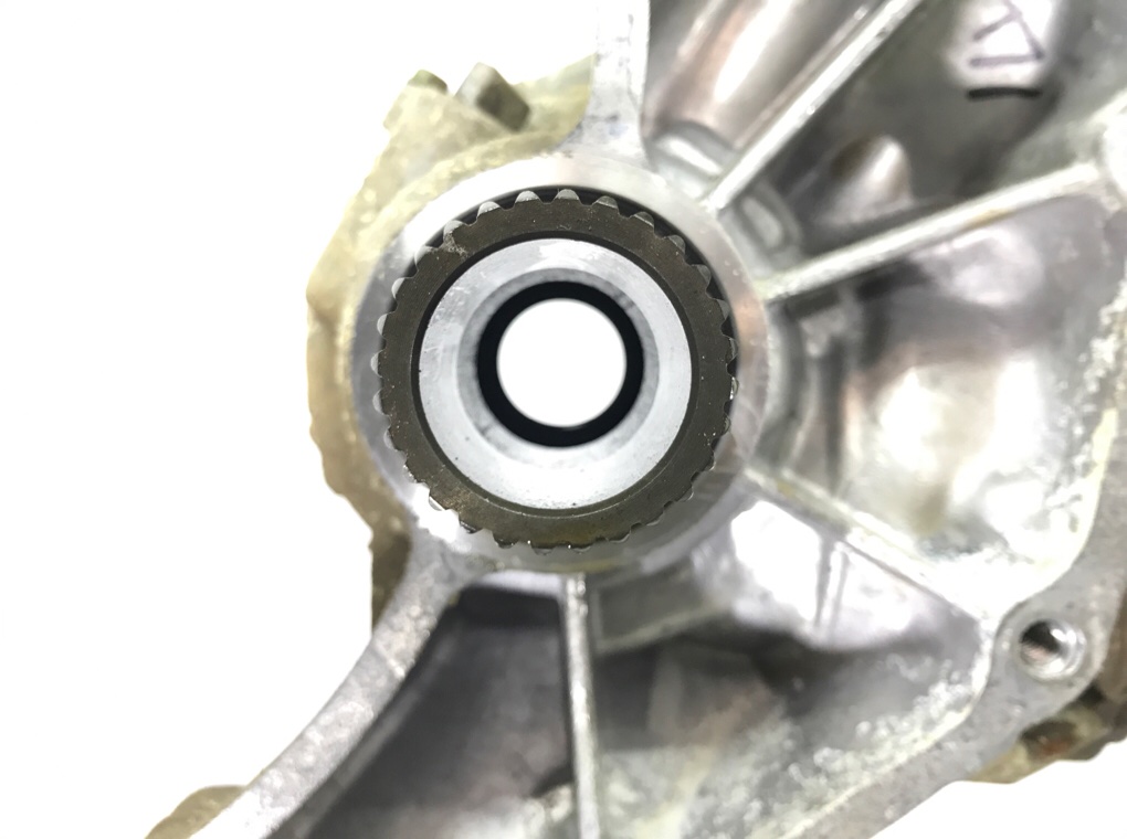 Раздаточная коробка бу для Nissan X-Trail T30 2.2 DCi, 2005 г. Раздаточная коробка бу для Nissan X-Trail T30 2.2 DCi, 2005 г.