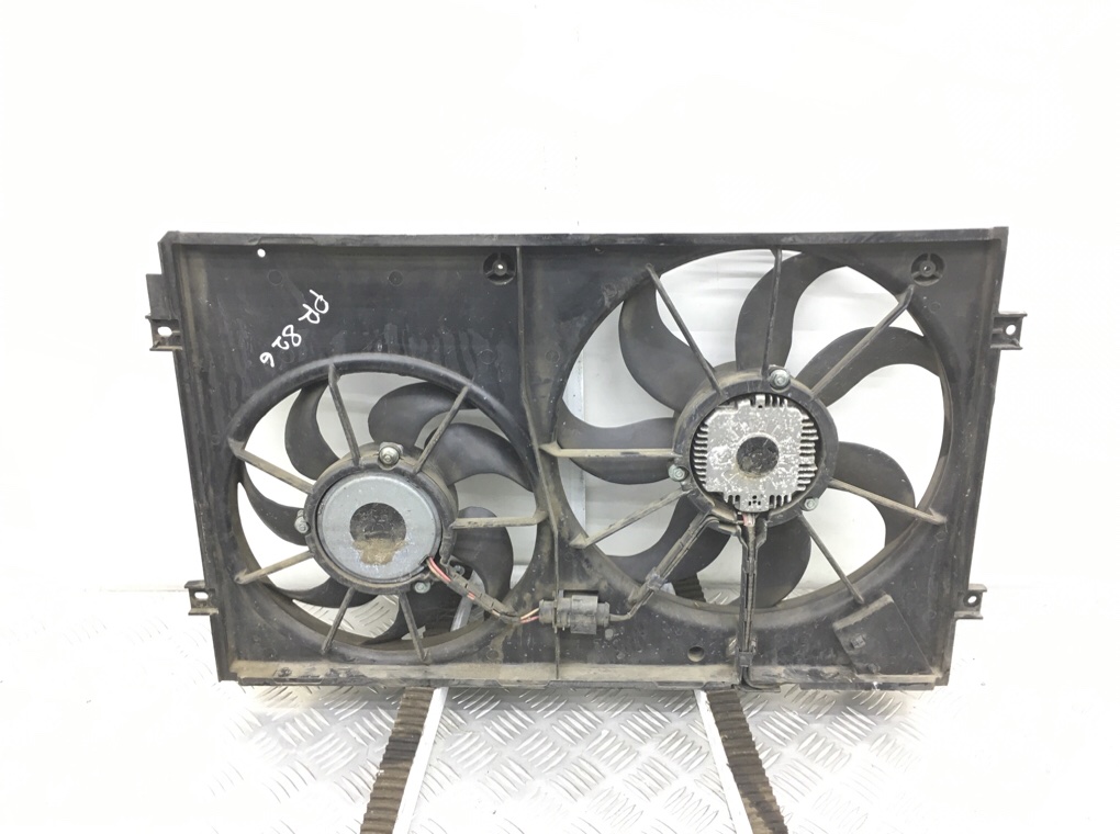Вентилятор радиатора бу для Volkswagen Golf 5 1.9 TDi, 2006 г. Вентилятор радиатора бу для Volkswagen Golf 5 1.9 TDi, 2006 г.