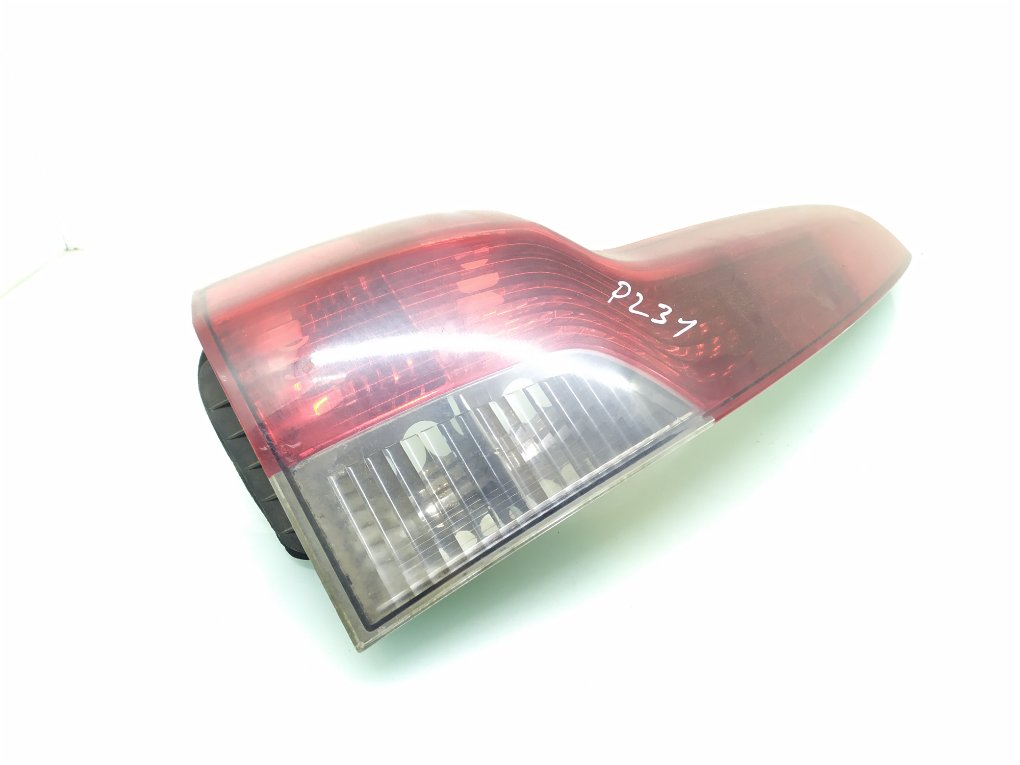 Фонарь задний левый бу для Volvo V50 1 1.6 TD,   г.