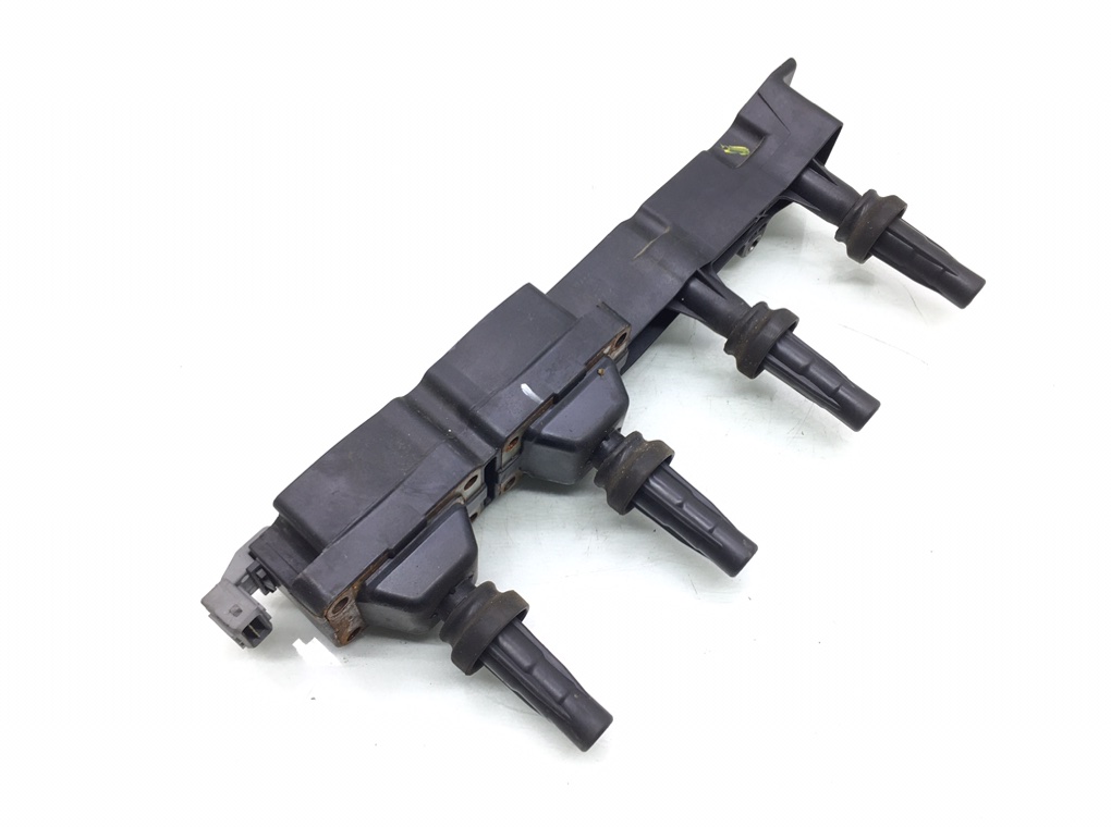 Катушка зажигания бу для Peugeot 307 1 1.6 i, 2006 г. Катушка зажигания бу для Peugeot 307 1 1.6 i, 2006 г.