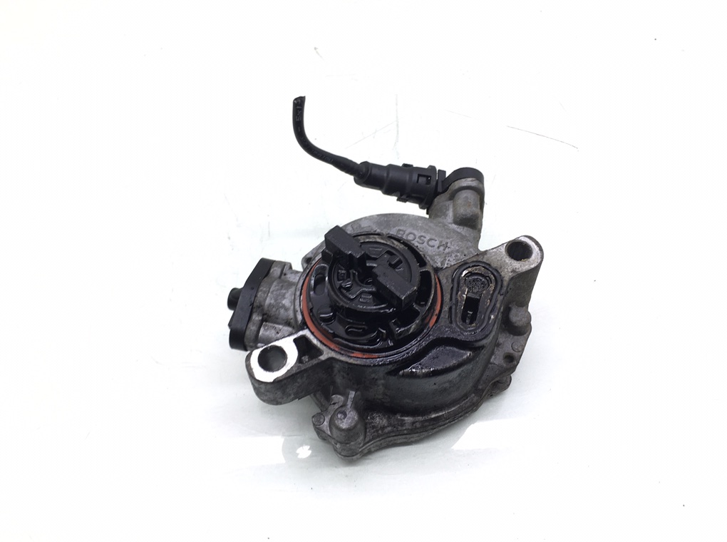 Насос вакуумный бу для Peugeot 308 T9 1.6 HDi,  2014 г.