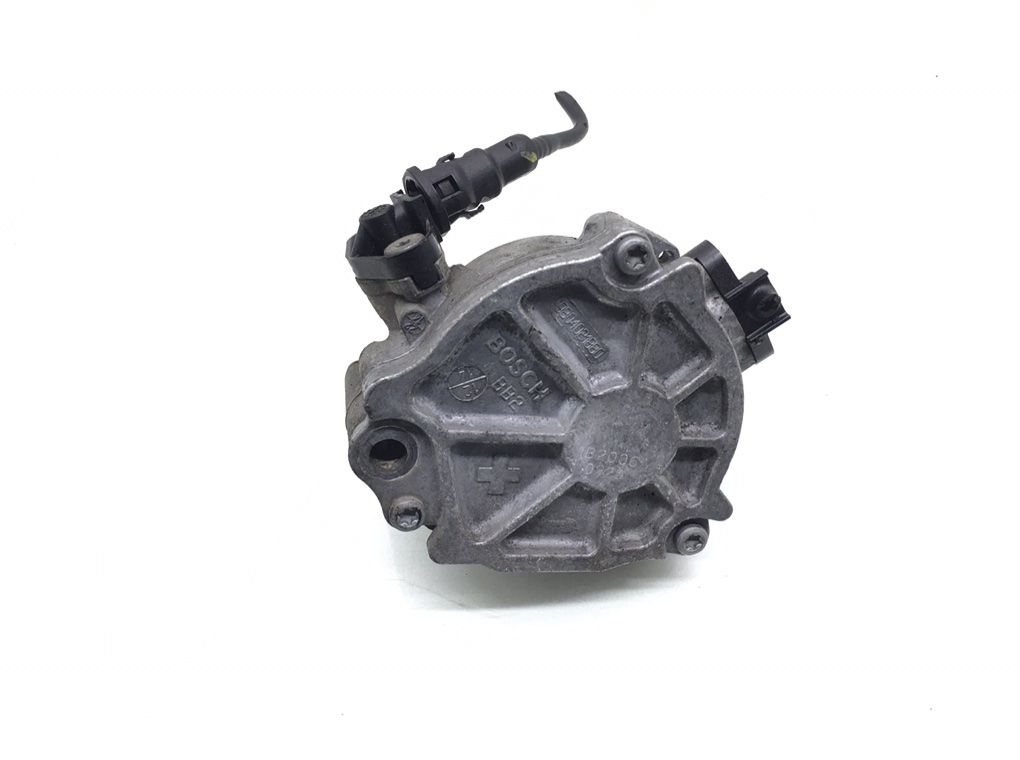 Насос вакуумный бу для Peugeot 308 T9 1.6 HDi,  2014 г.