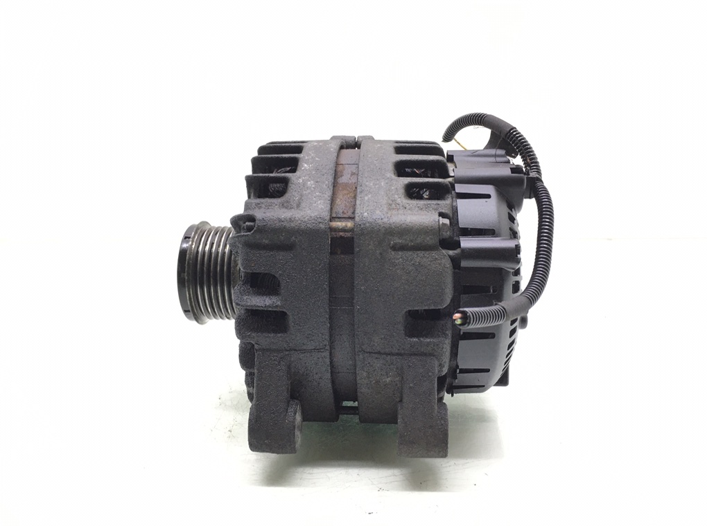 Генератор бу для Peugeot 308 T9 1.6 HDi,  2014 г.