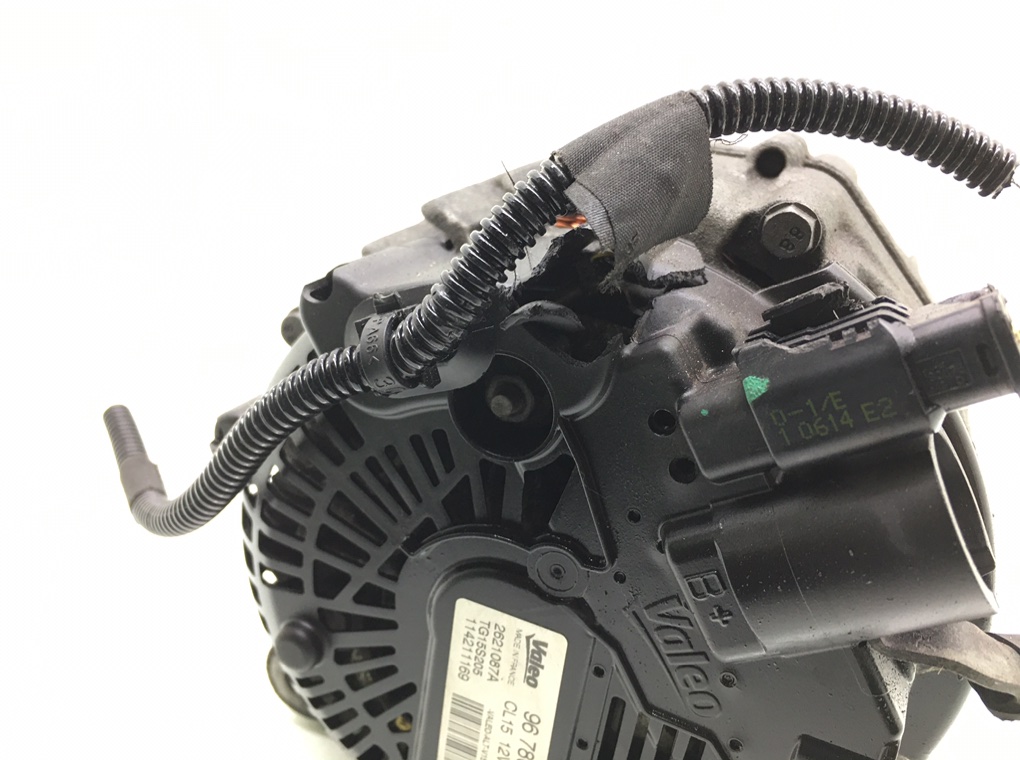 Генератор бу для Peugeot 308 T9 1.6 HDi,  2014 г.