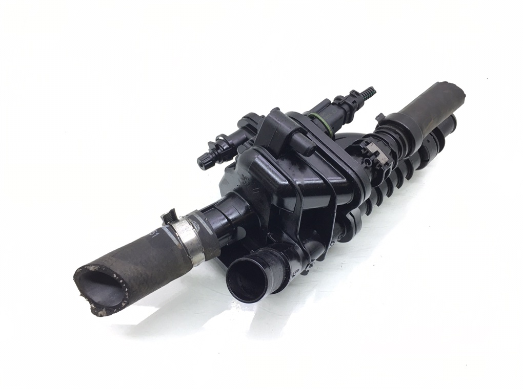 Корпус термостата бу для Peugeot 308 T9 1.6 HDi,  2014 г.