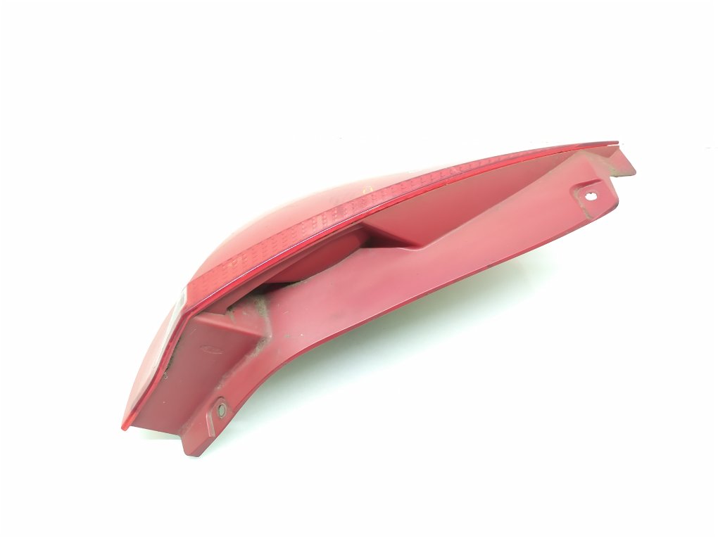 Фонарь задний левый бу для Ford Fiesta 6 1.3 i,   г.