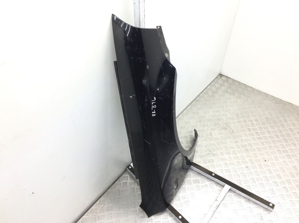 Крыло переднее правое бу для Volkswagen Passat B5 2.0 i,  2001 г.