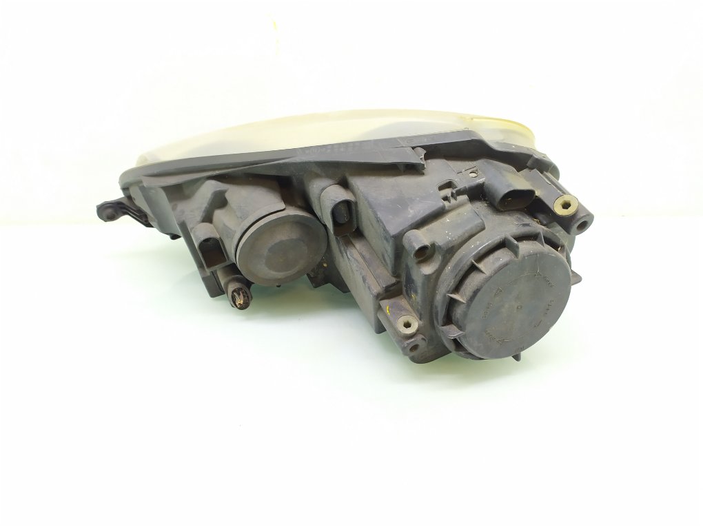 Фара правая бу для Volkswagen Golf 5 1.4 i,   г.