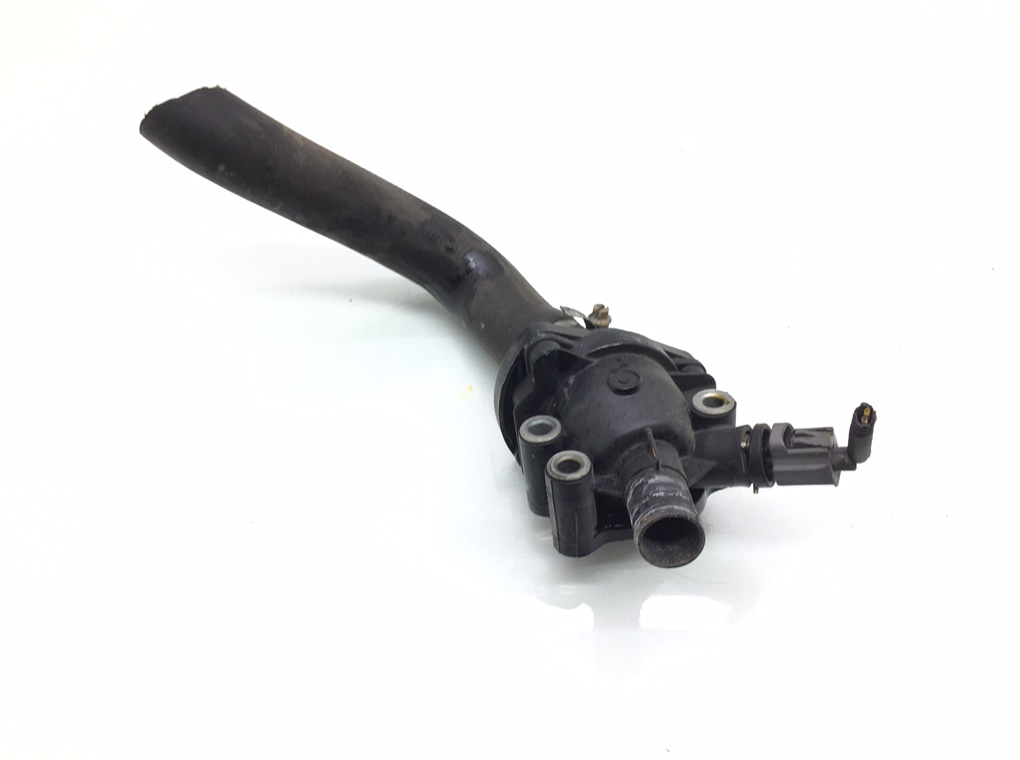 Корпус термостата бу для Volvo V50 2.4 i, 2005 г. Корпус термостата бу для Volvo V50 2.4 i, 2005 г.