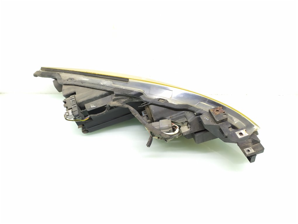 Фара левая бу для Mazda 6  2 2.2 TD,   г.