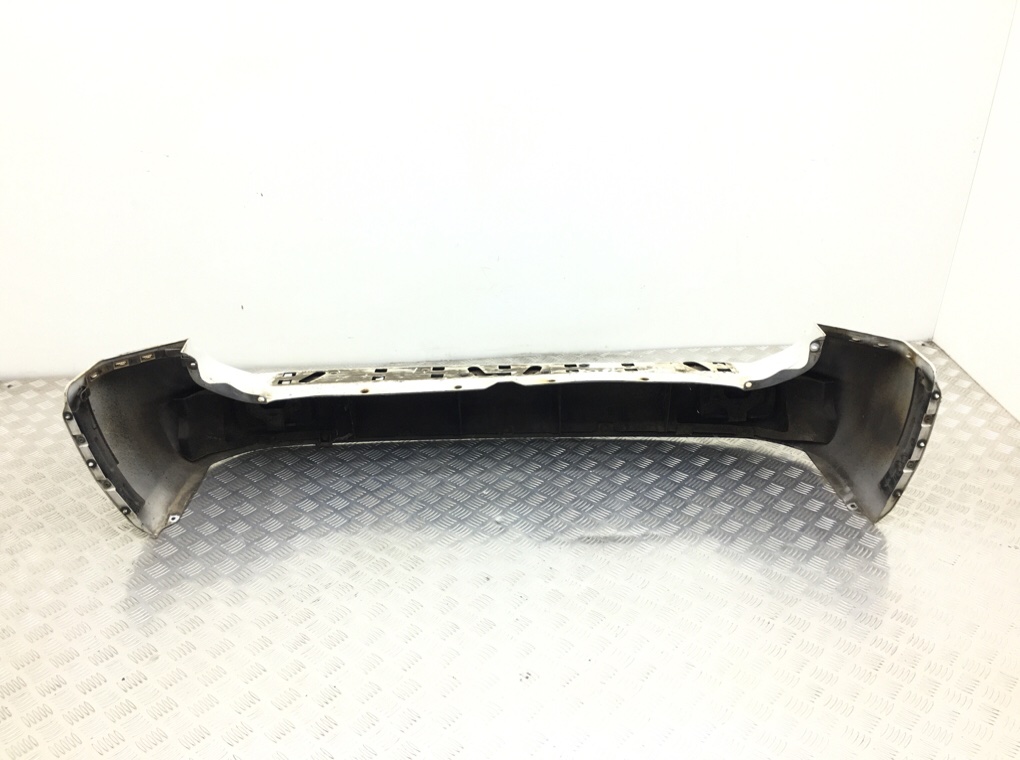 Бампер задний бу для Mitsubishi Montero Sport 3.0 i, 2001 г. Бампер задний бу для Mitsubishi Montero Sport 3.0 i, 2001 г.