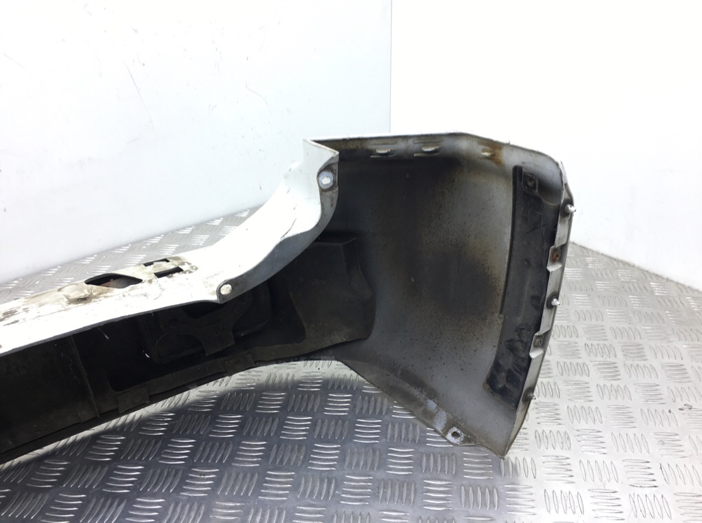 Бампер задний бу для Mitsubishi Montero Sport 3.0 i, 2001 г. Бампер задний бу для Mitsubishi Montero Sport 3.0 i, 2001 г.