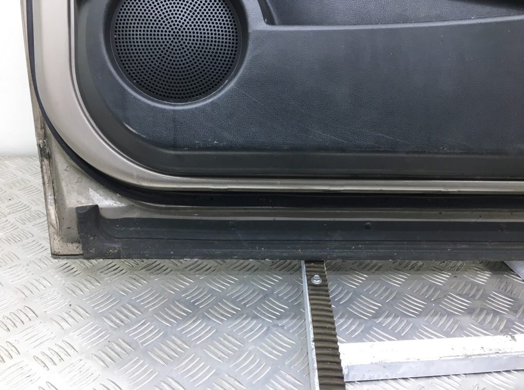 Дверь передняя правая бу для Nissan Qashqai  1.5 DCi,  2009 г.