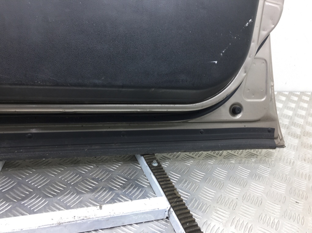 Дверь передняя правая бу для Nissan Qashqai  1.5 DCi,  2009 г.