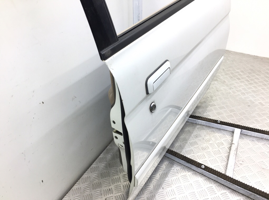 Дверь передняя правая бу для Mitsubishi Montero Sport 3.0 i, 2001 г. Дверь передняя правая бу для Mitsubishi Montero Sport 3.0 i, 2001 г.