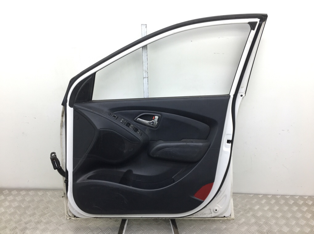 Дверь передняя правая бу для Hyundai ix35 1 1.7 CRDi,  2012 г.