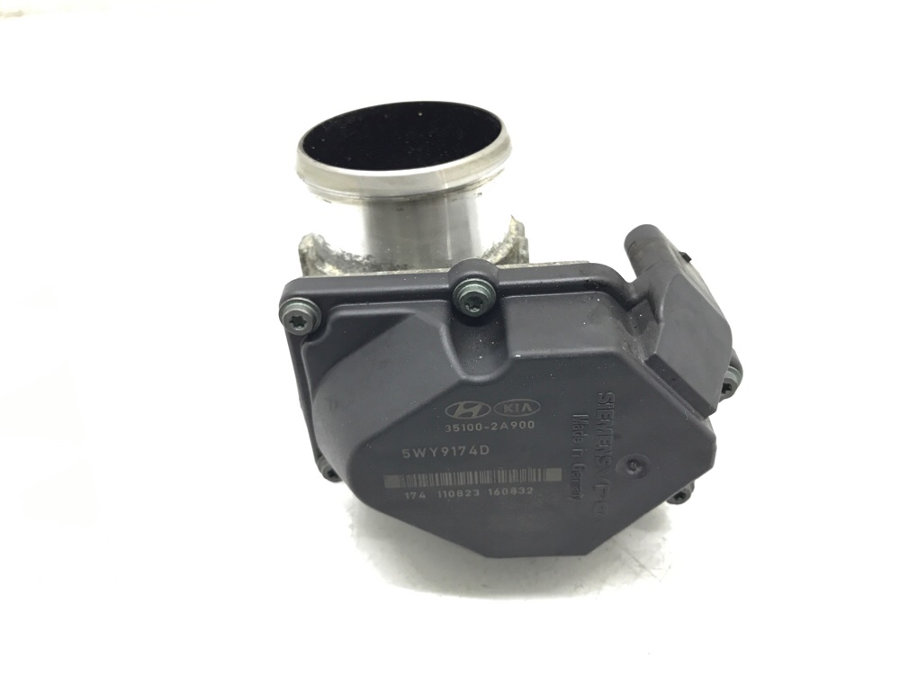 Заслонка дроссельная бу для Kia Sportage 3 1.7 CRDi, 2011 г.