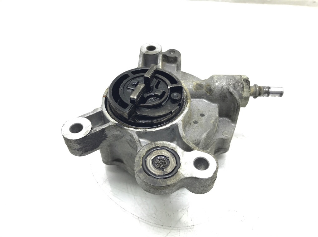 Насос вакуумный бу для Peugeot 407  2.0 HDI,  2009 г.