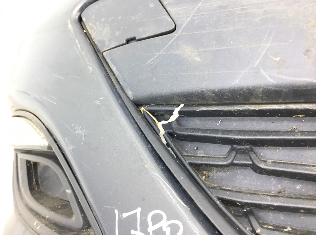 Бампер передний бу для Opel Astra J 1.7 CDTi,  2013 г.