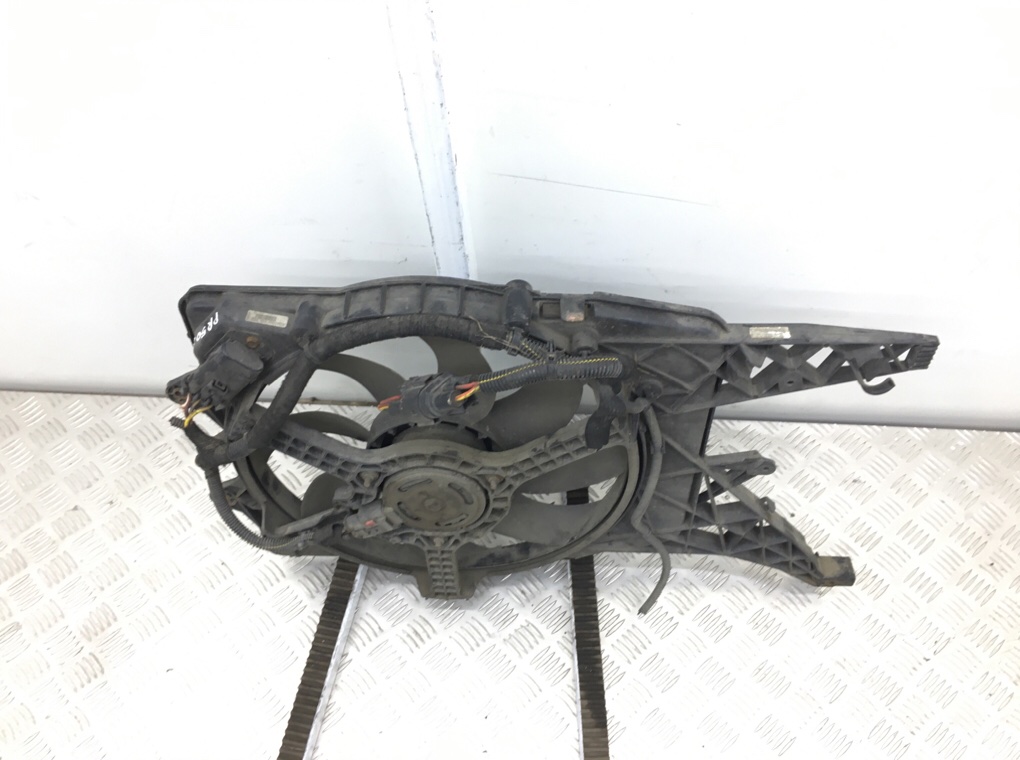 Вентилятор радиатора бу для Opel Corsa D 1.3 CDTi,  2012 г.