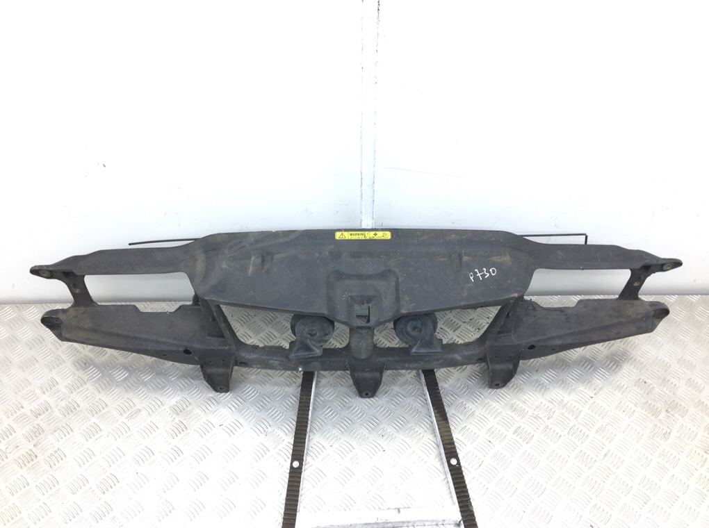 Панель передняя (телевизор) бу для Volvo V70 1 2.0 i,  1999 г.