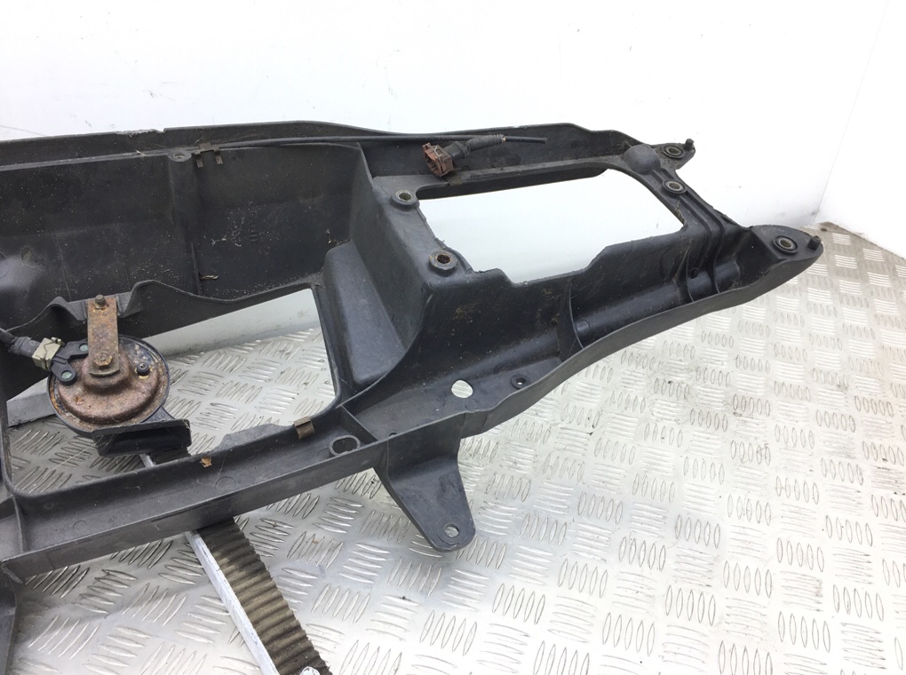 Панель передняя (телевизор) бу для Volvo V70 1 2.0 i,  1999 г.