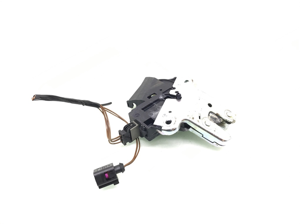 Замок багажника бу для Volkswagen Passat B6 2.0 TDi, 2009 г. Замок багажника бу для Volkswagen Passat B6 2.0 TDi, 2009 г.