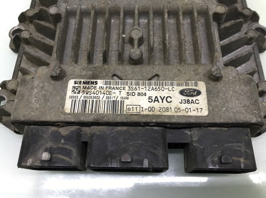 Блок управления двигателем бу для Ford Fiesta 5 1.4 TDCi, 2005 г. Блок управления двигателем бу для Ford Fiesta 5 1.4 TDCi, 2005 г.