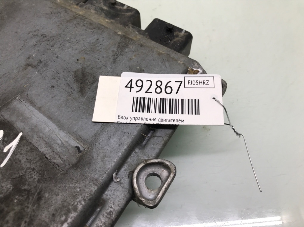 Блок управления двигателем бу для Ford Fiesta 5 1.4 TDCi, 2005 г. Блок управления двигателем бу для Ford Fiesta 5 1.4 TDCi, 2005 г.